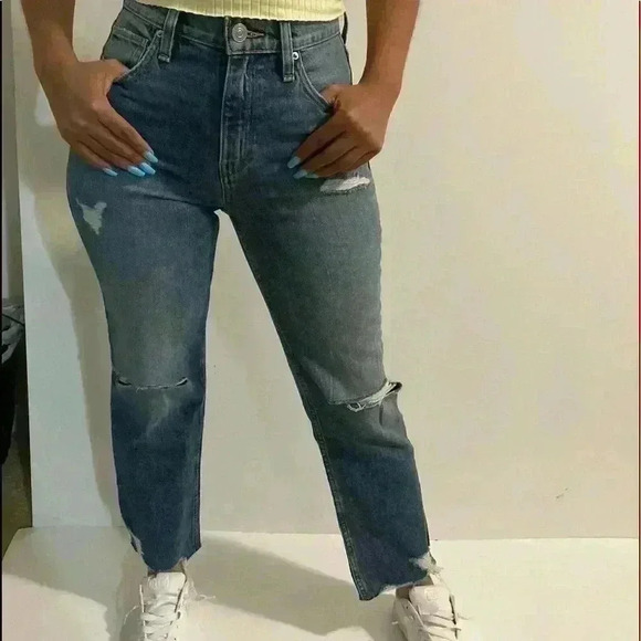 Hudson Jeans Remi High Rise Straight Crop Distressed Jeans - Picture 12 of 12